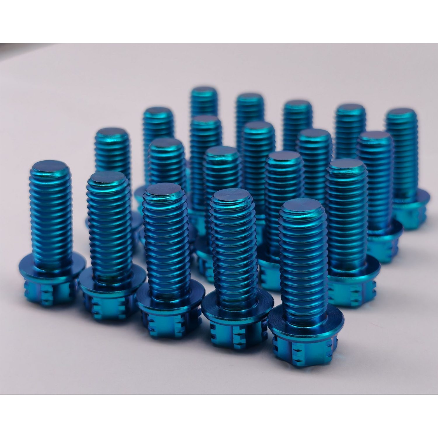 High Strength Gr5 Titanium Hex Bolt M6 M8 M10 Anti-Gallling Lightweight Fastener for Aerospace Marine