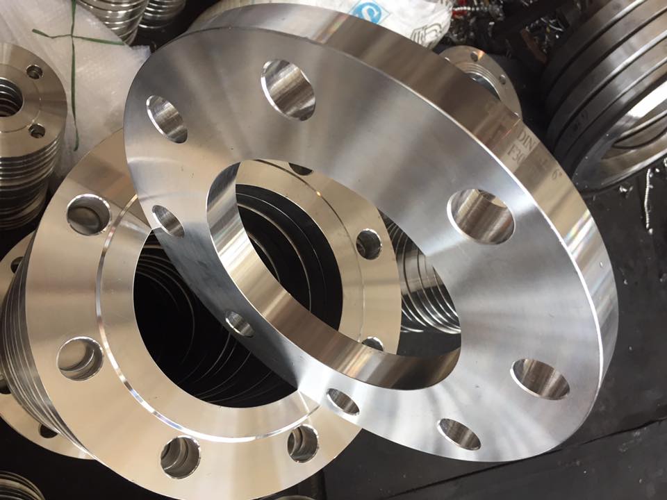 High Quality and Good Price ANSI ASME B16.5 Forged SS304 Stainless Steel Flange Multi Size