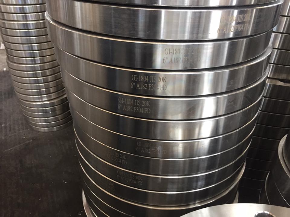 High Quality and Good Price ANSI ASME B16.5 Forged SS304 Stainless Steel Flange Multi Size
